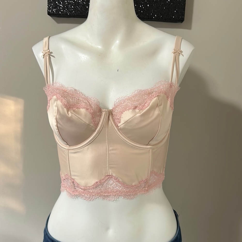 Victoria's Secret Dream Angels Long
Line Balconette Bra Sz 32DDD NEW